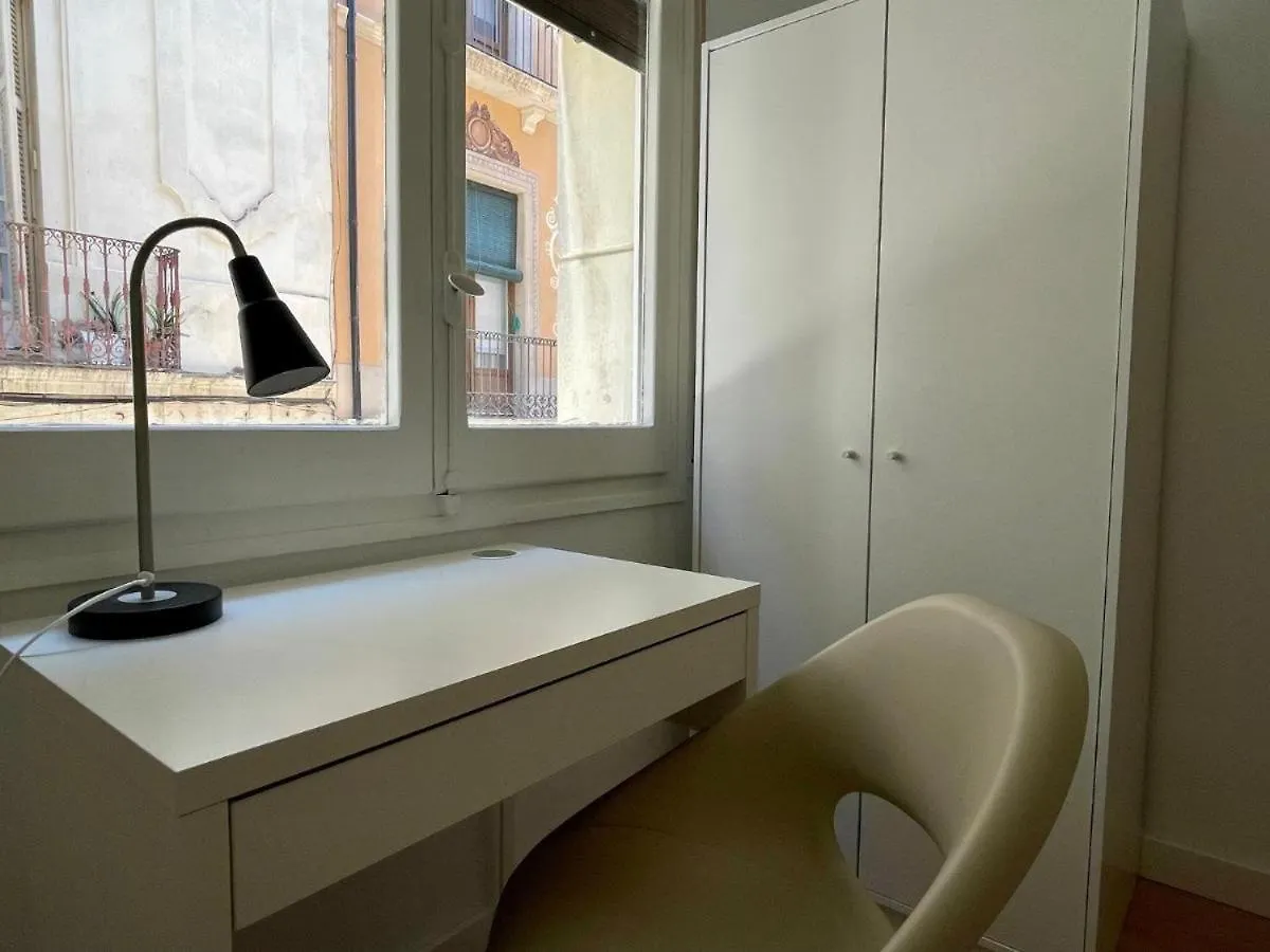 Beautiful Rooms For Rent In Tarragona Center Pensionat